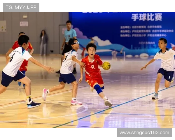 青春之声响彻赛场学子共颂中华体育精神点燃全运盛会激情 青春之声响彻赛场学子共颂中华体育精神点燃全运盛会激情