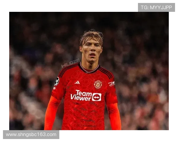 丹麦前锋称赞霍伊伦实力强大公众认同他是顶级球员